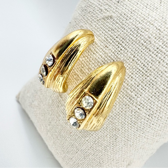 Sarah Coventry Vintage Gold Plated Hoops
With Rhinestones - Picture 3 of 9